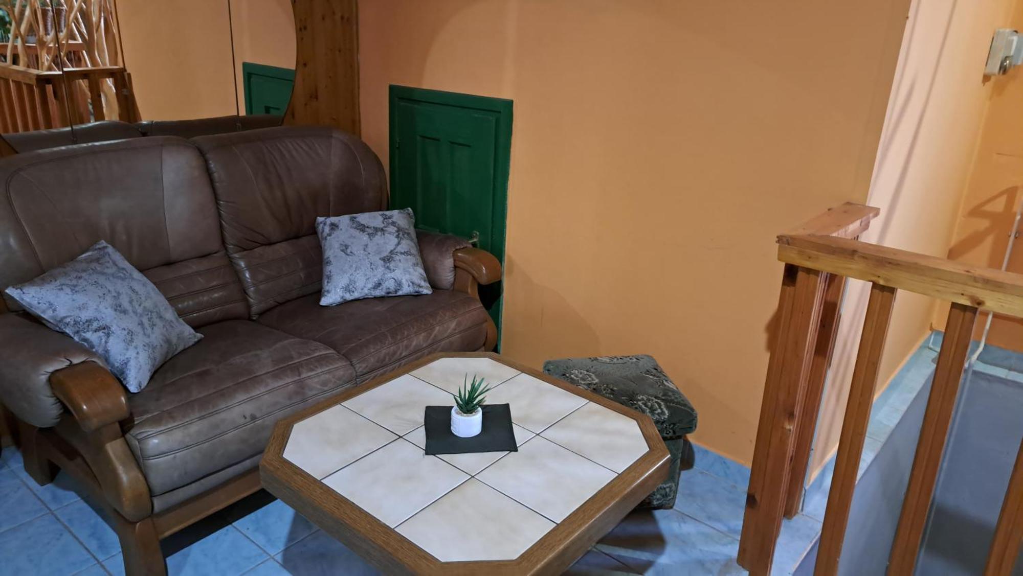 Kisdiofa Panzio Es Vendeglo Bed & Breakfast Vajdácska Eksteriør bilde