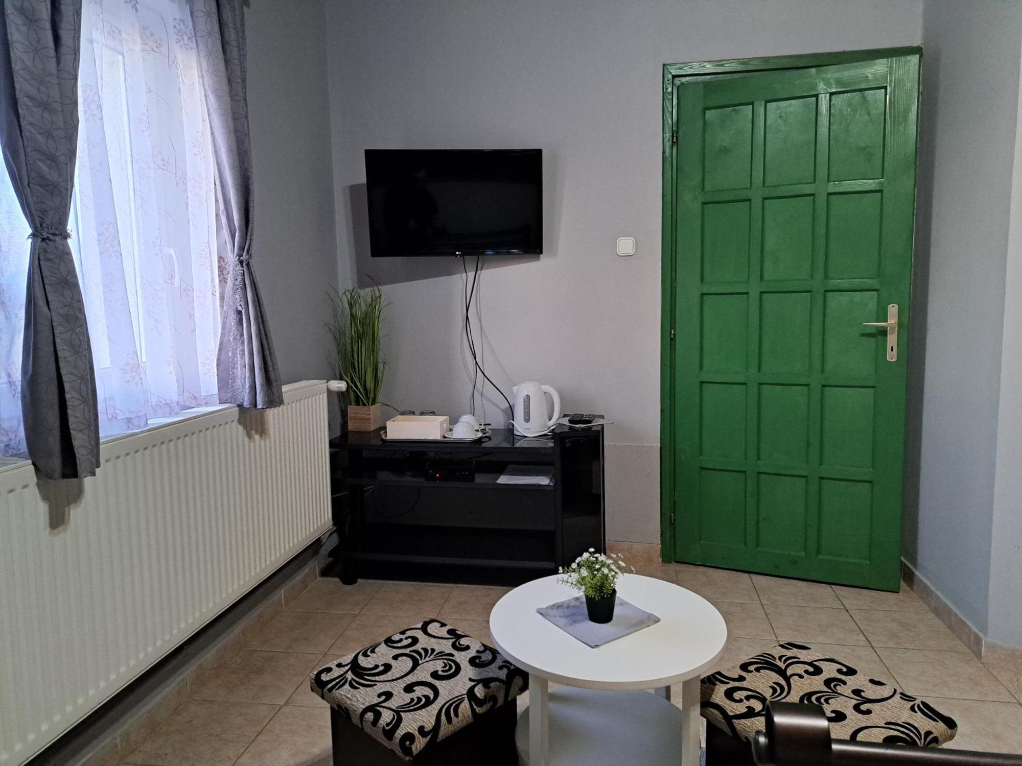 Kisdiofa Panzio Es Vendeglo Bed & Breakfast Vajdácska Eksteriør bilde