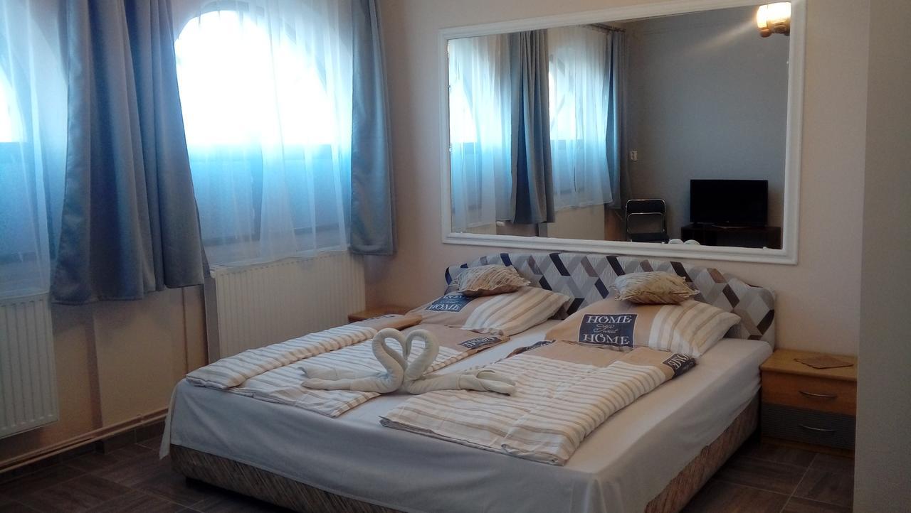Kisdiofa Panzio Es Vendeglo Bed & Breakfast Vajdácska Eksteriør bilde